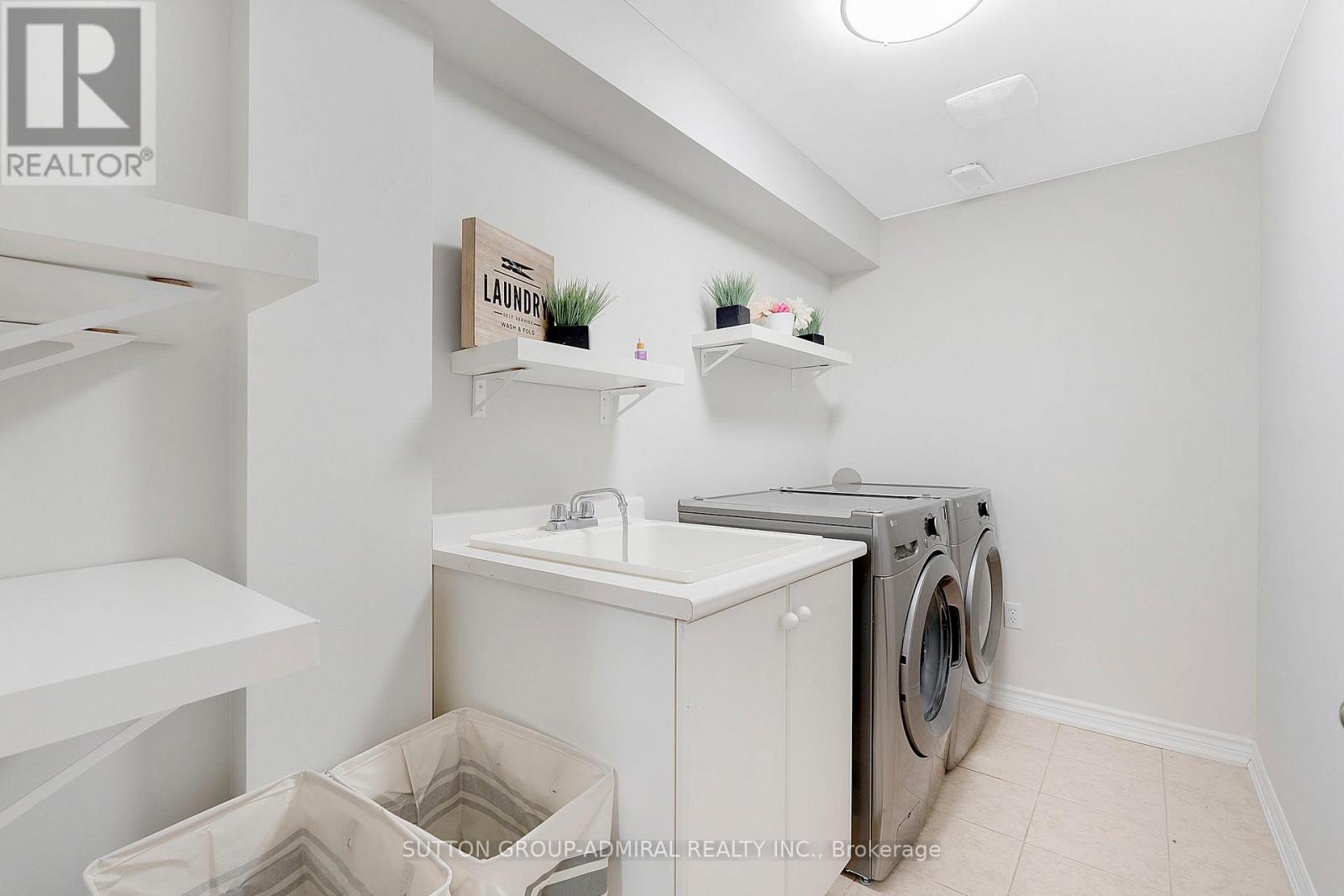 26 Summit Ridge Drive, King (Schomberg), Ontario  L0G 1T0 - Photo 35 - N12485105