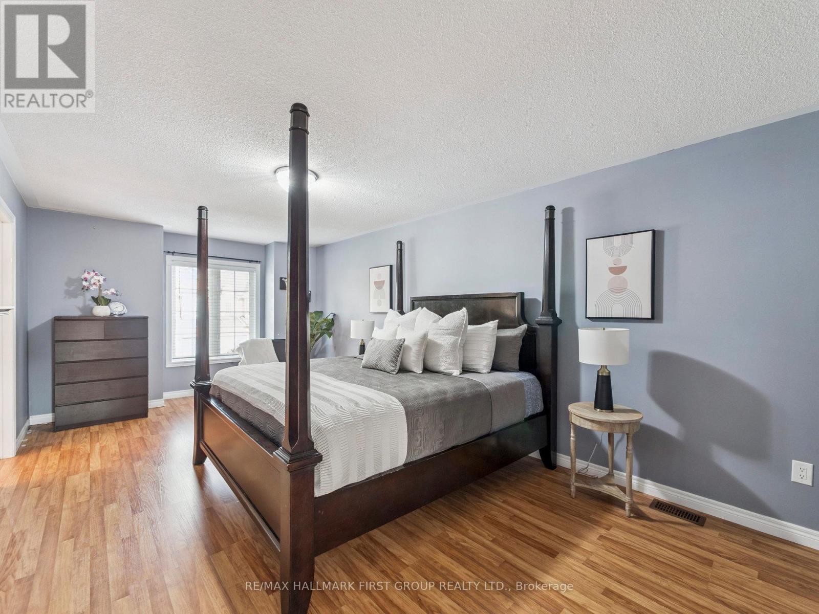 20 Crestbank Court, Vaughan, Ontario  L6A 0B2 - Photo 24 - N12485133