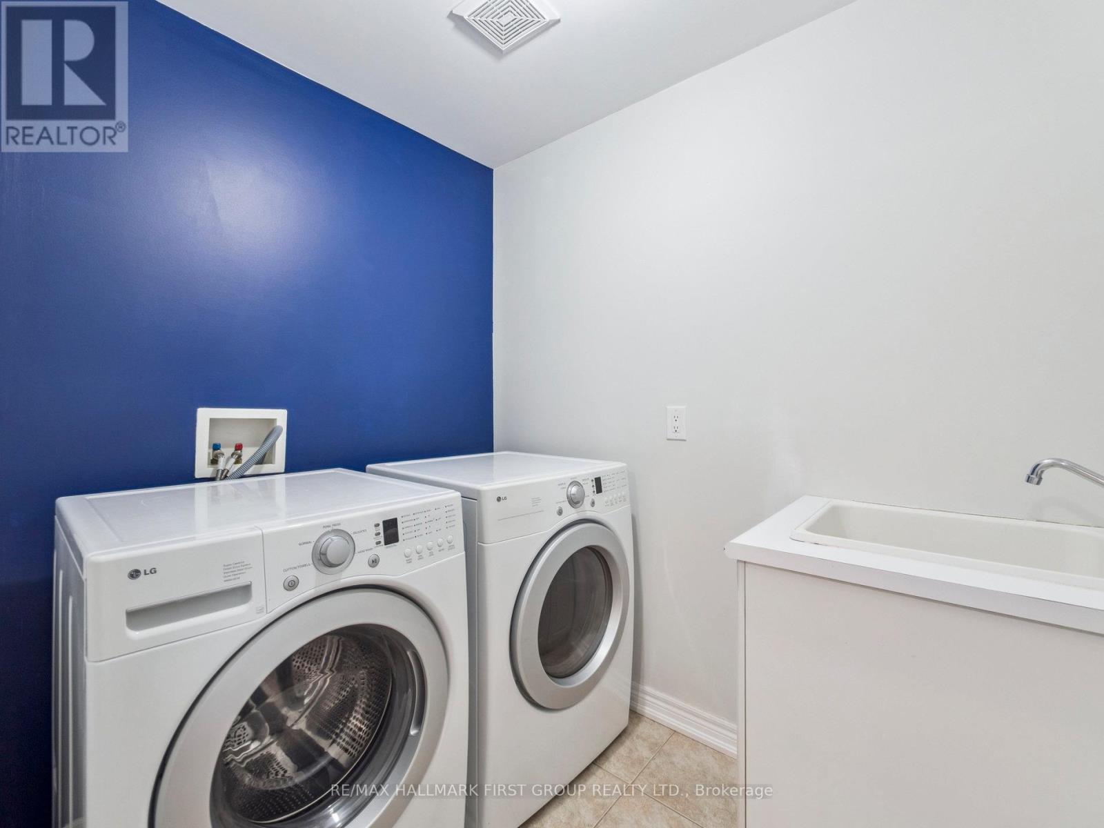 20 Crestbank Court, Vaughan, Ontario  L6A 0B2 - Photo 34 - N12485133