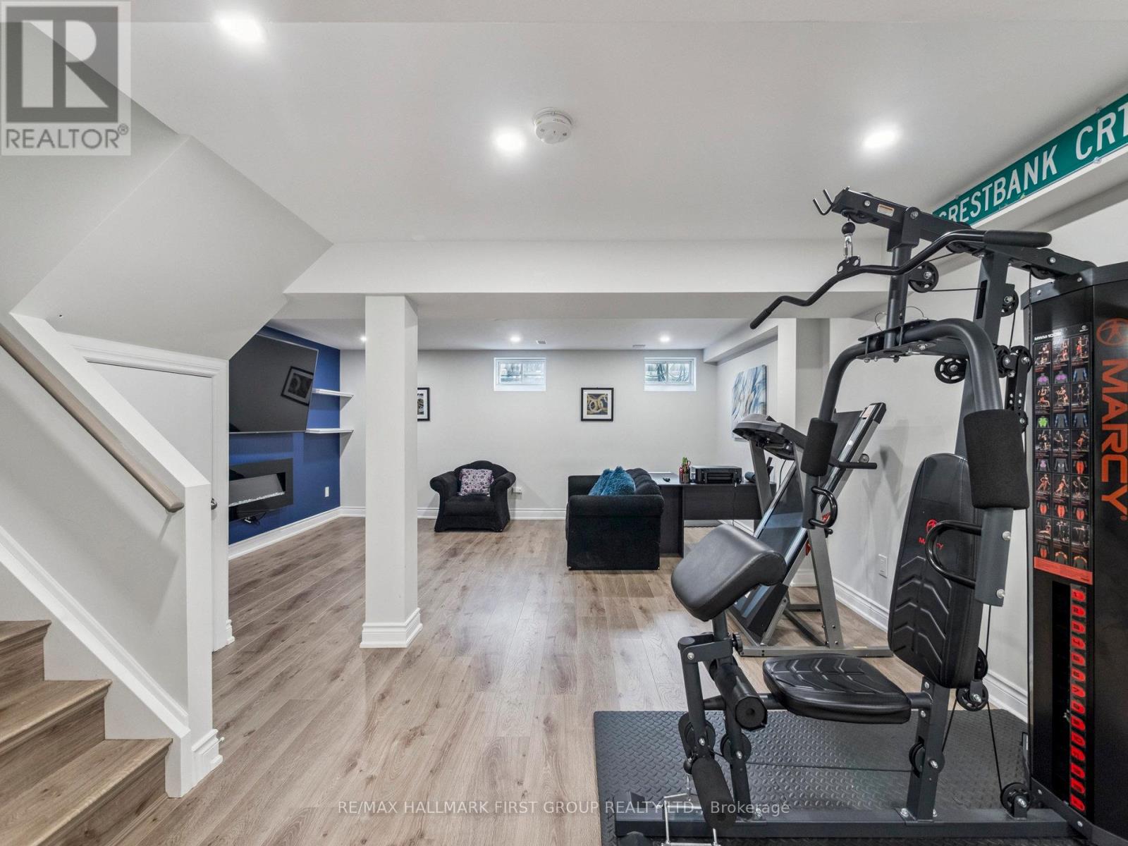 20 Crestbank Court, Vaughan, Ontario  L6A 0B2 - Photo 37 - N12485133