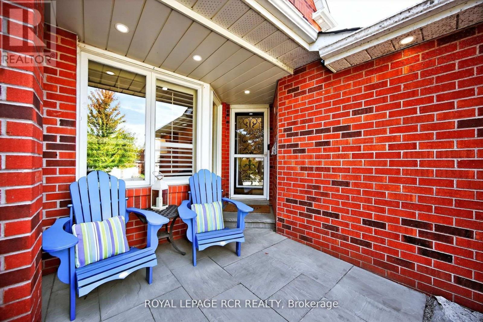 165 Bonny Meadows Drive, Aurora, Ontario  L4G 6N1 - Photo 3 - N12485146