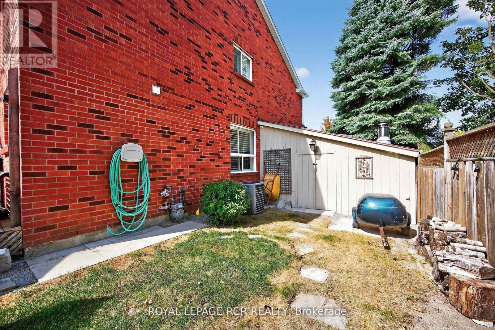 165 Bonny Meadows Drive, Aurora, Ontario  L4G 6N1 - Photo 36 - N12485146