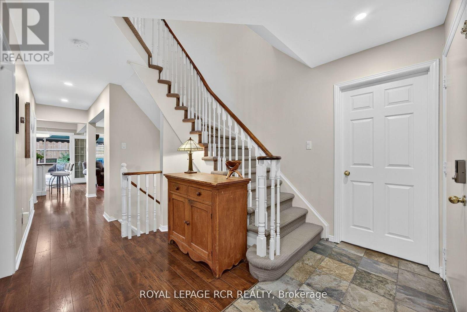 165 Bonny Meadows Drive, Aurora, Ontario  L4G 6N1 - Photo 5 - N12485146