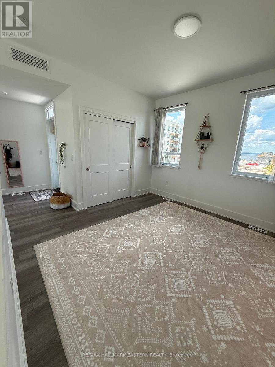 4 - 19 West Street N, Kawartha Lakes, Ontario  K0M 1N0 - Photo 16 - X12485194