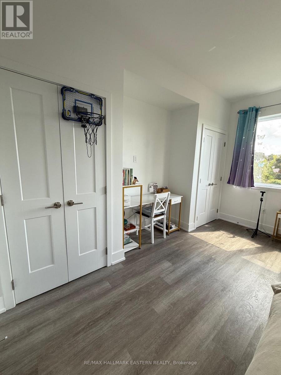 4 - 19 West Street N, Kawartha Lakes, Ontario  K0M 1N0 - Photo 19 - X12485194