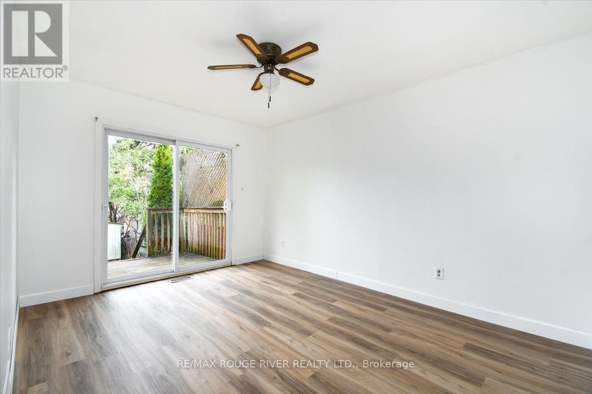 920 Rochelle Court, Peterborough, Ontario  K9J 1J7 - Photo 17 - X12485304