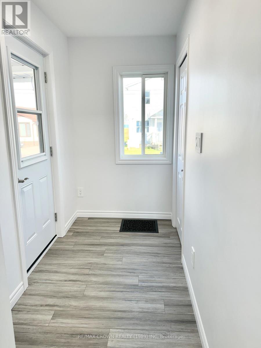 177 Elaine Avenue, Smooth Rock Falls, Ontario  P0L 2B0 - Photo 10 - T12485292