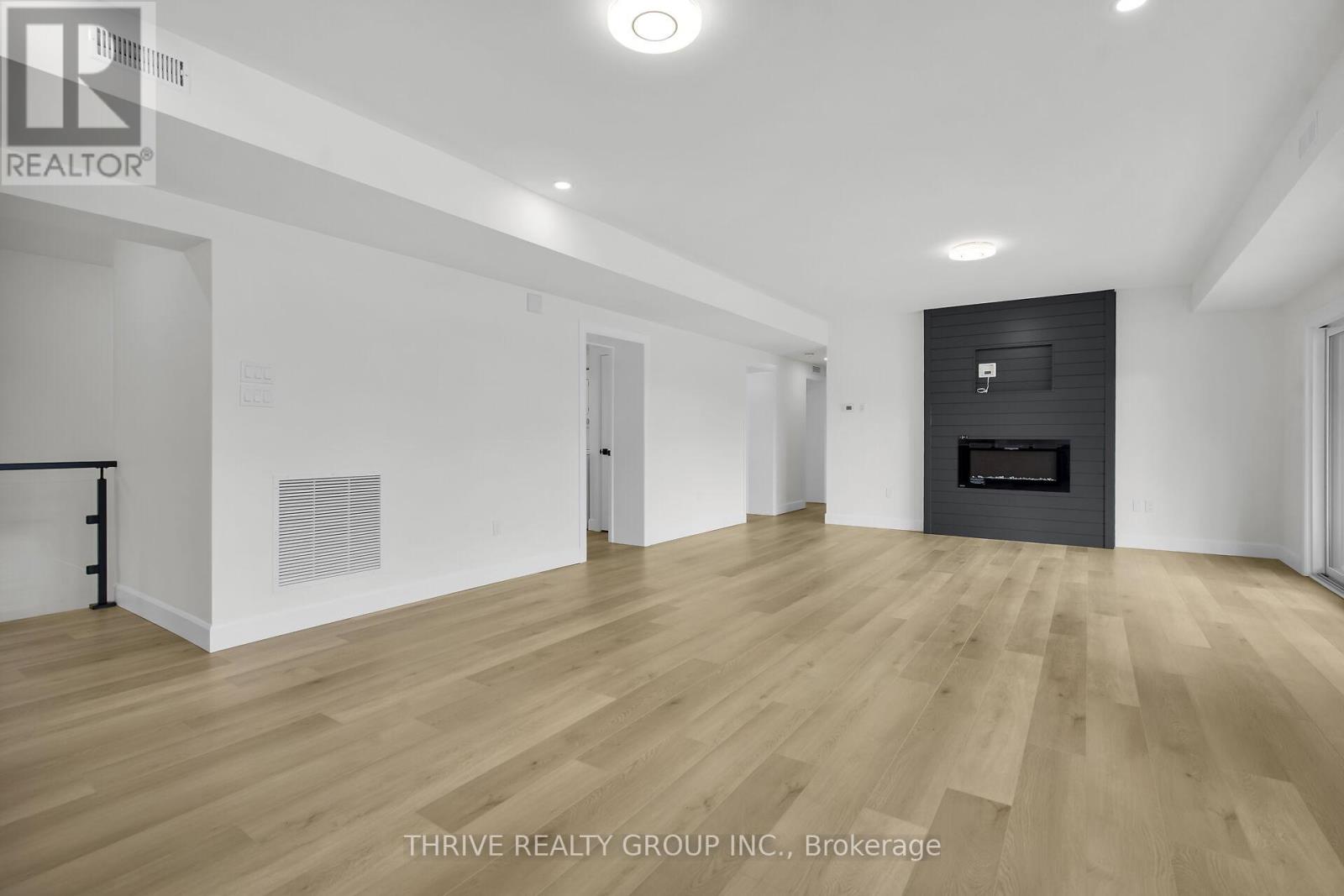 3 - 74 Church Street, Stratford, Ontario  N5A 2R2 - Photo 12 - X12485160