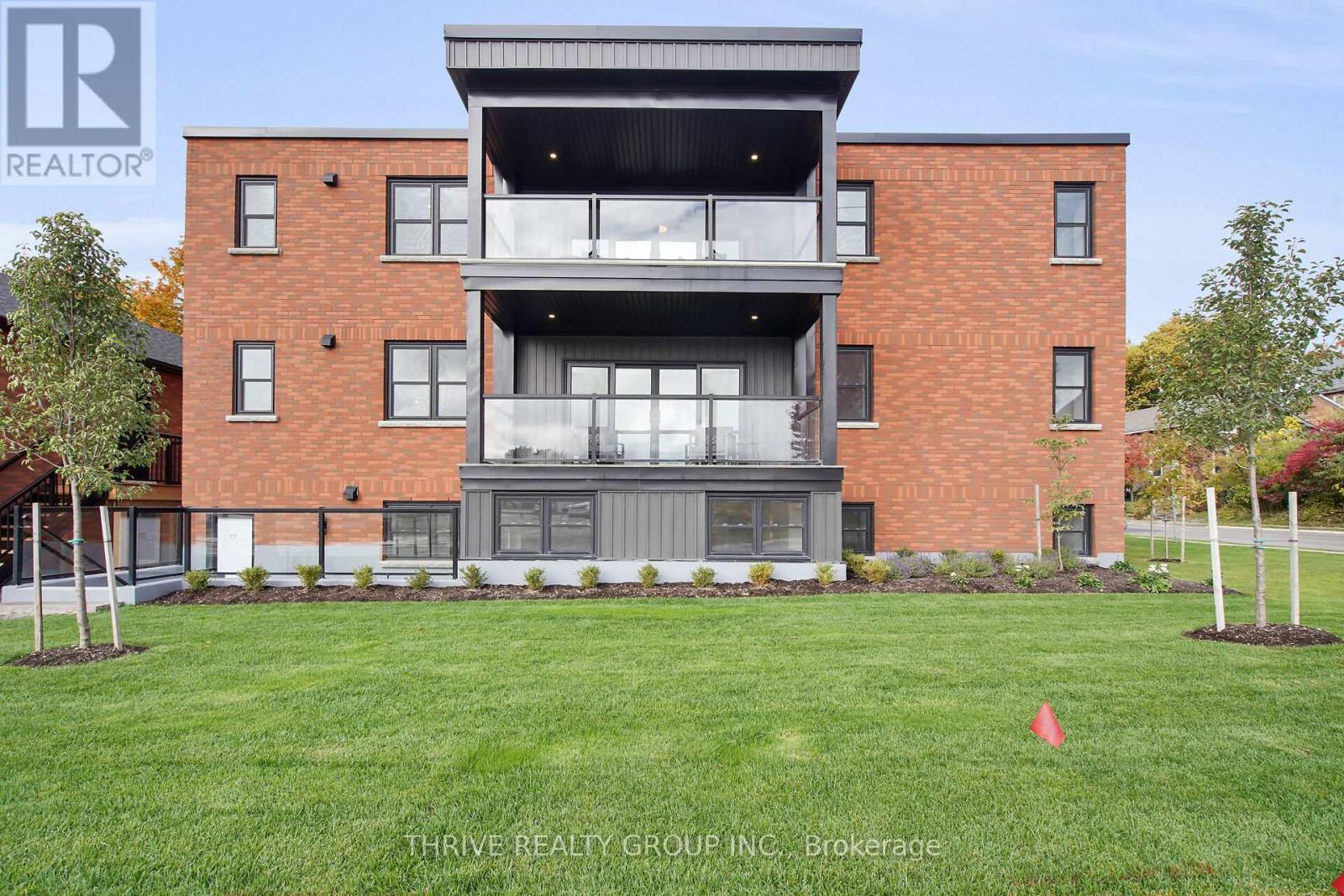 3 - 74 Church Street, Stratford, Ontario  N5A 2R2 - Photo 3 - X12485160