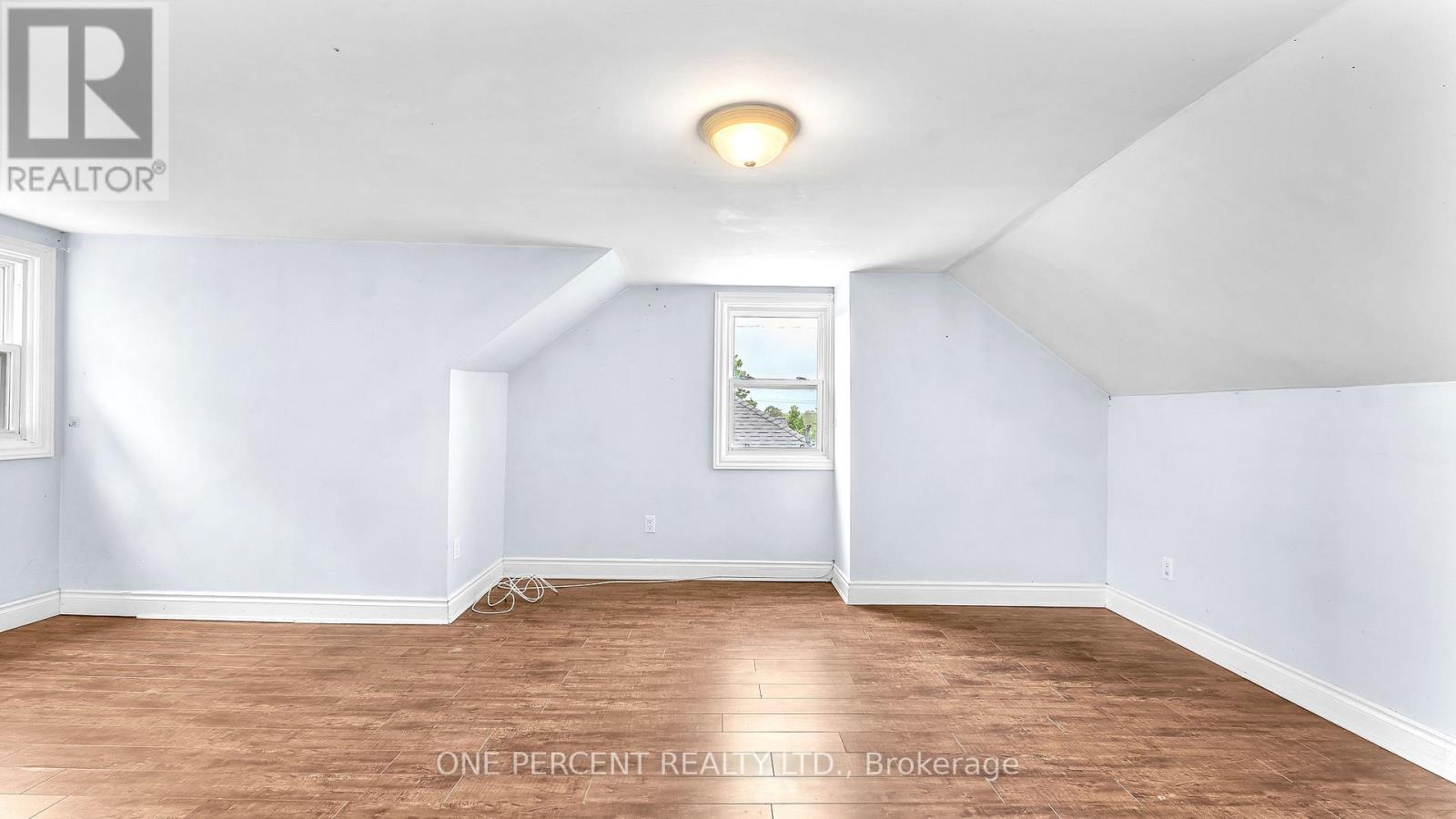 1185 Albany Street, London East (East G), Ontario  N5W 3L6 - Photo 16 - X12485177