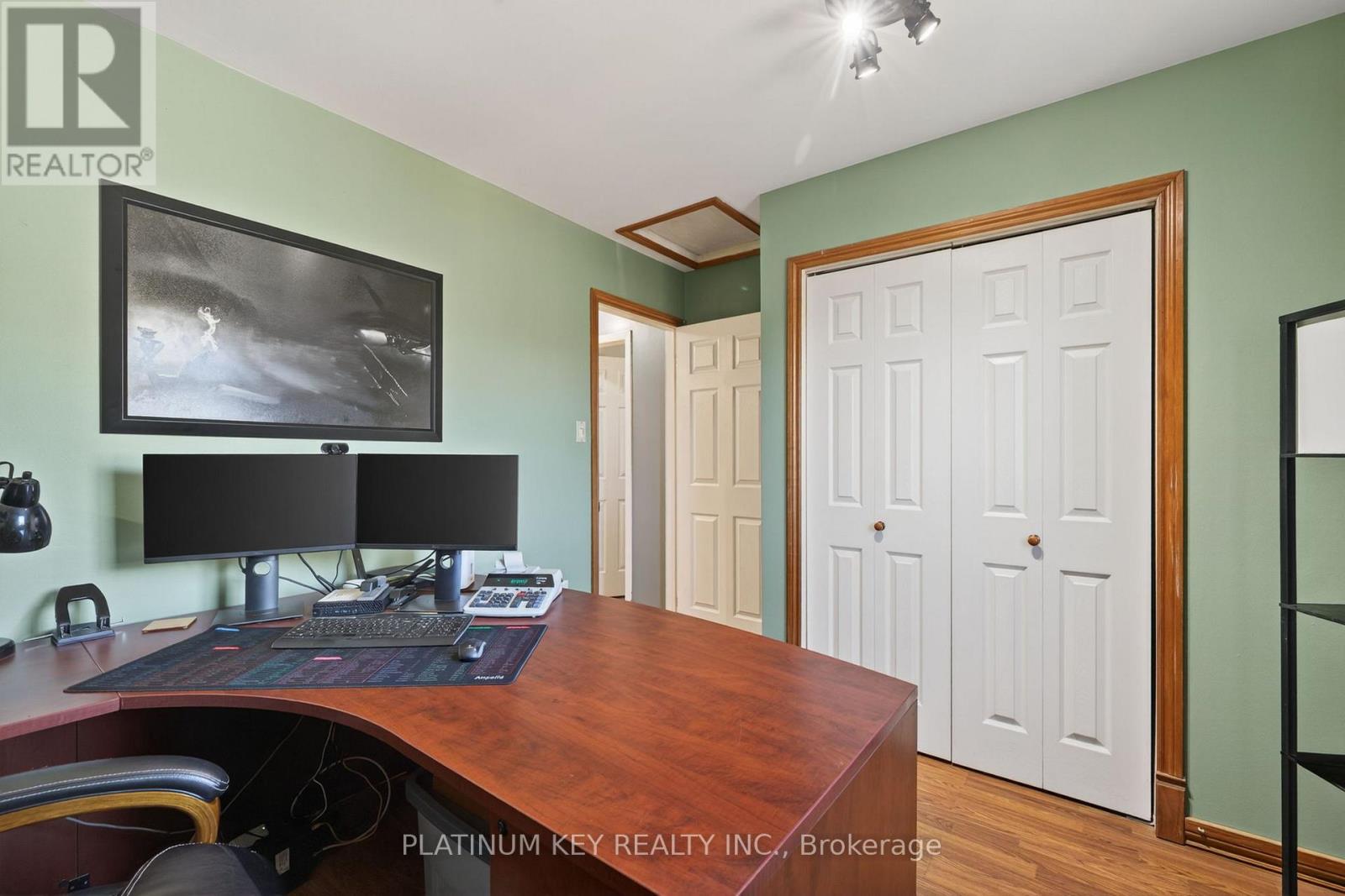 152 Elgin Street, London East (East M), Ontario  N5Z 2T8 - Photo 18 - X12485235