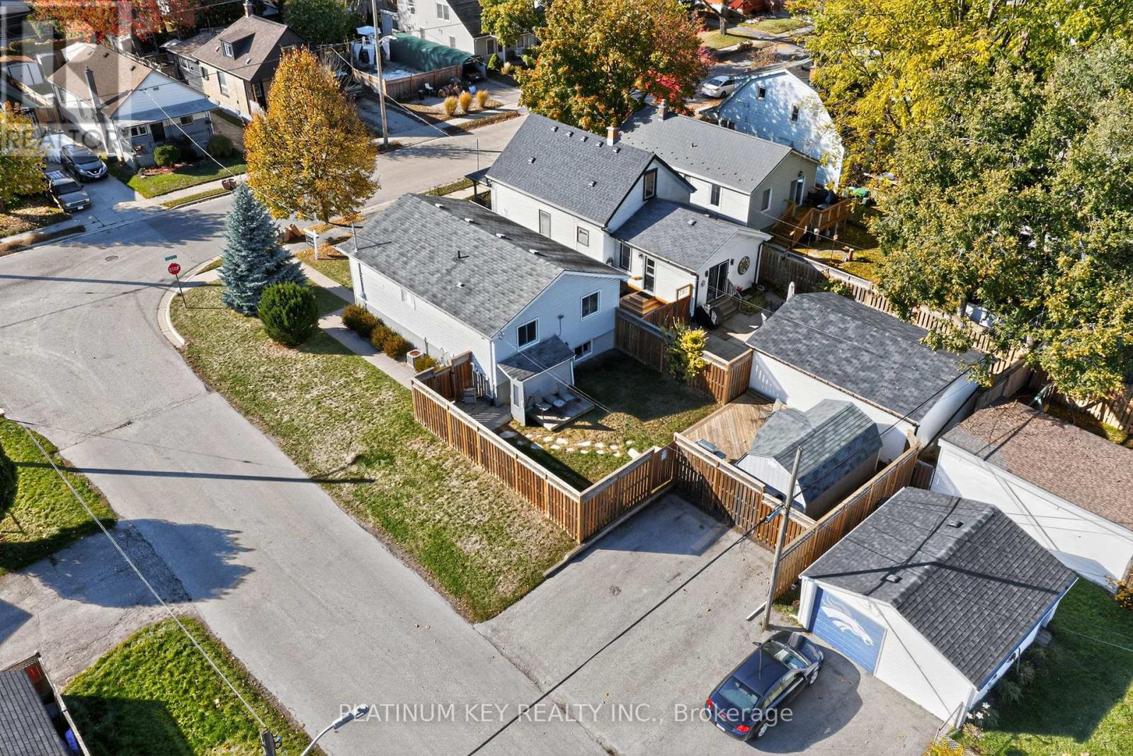 152 Elgin Street, London East (East M), Ontario  N5Z 2T8 - Photo 36 - X12485235