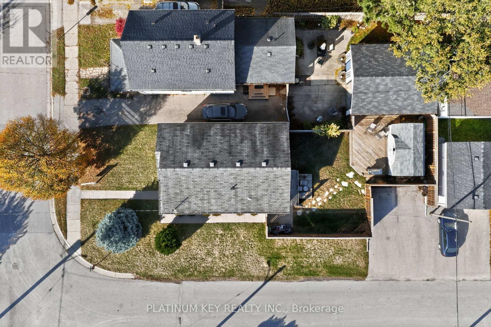 152 Elgin Street, London East (East M), Ontario  N5Z 2T8 - Photo 37 - X12485235