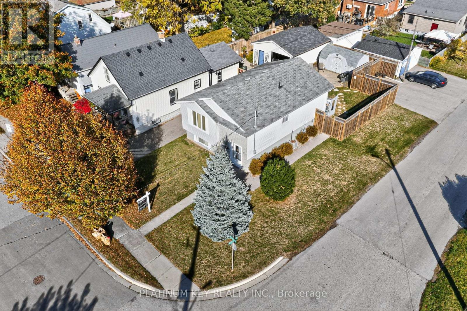 152 Elgin Street, London East (East M), Ontario  N5Z 2T8 - Photo 38 - X12485235