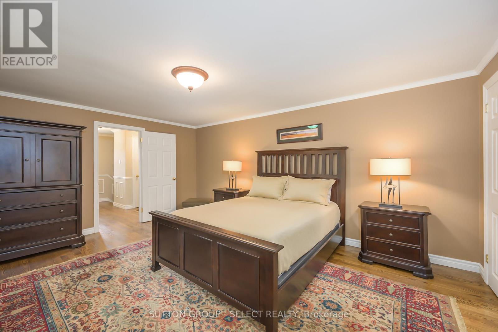 272 Commissioners Road E, London South (South G), Ontario  N6C 2T2 - Photo 20 - X12485268