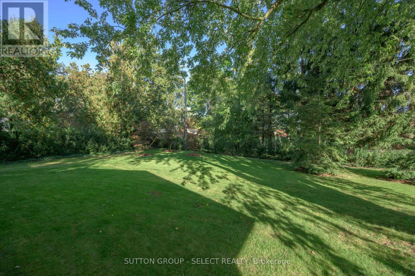 272 Commissioners Road E, London South (South G), Ontario  N6C 2T2 - Photo 35 - X12485268