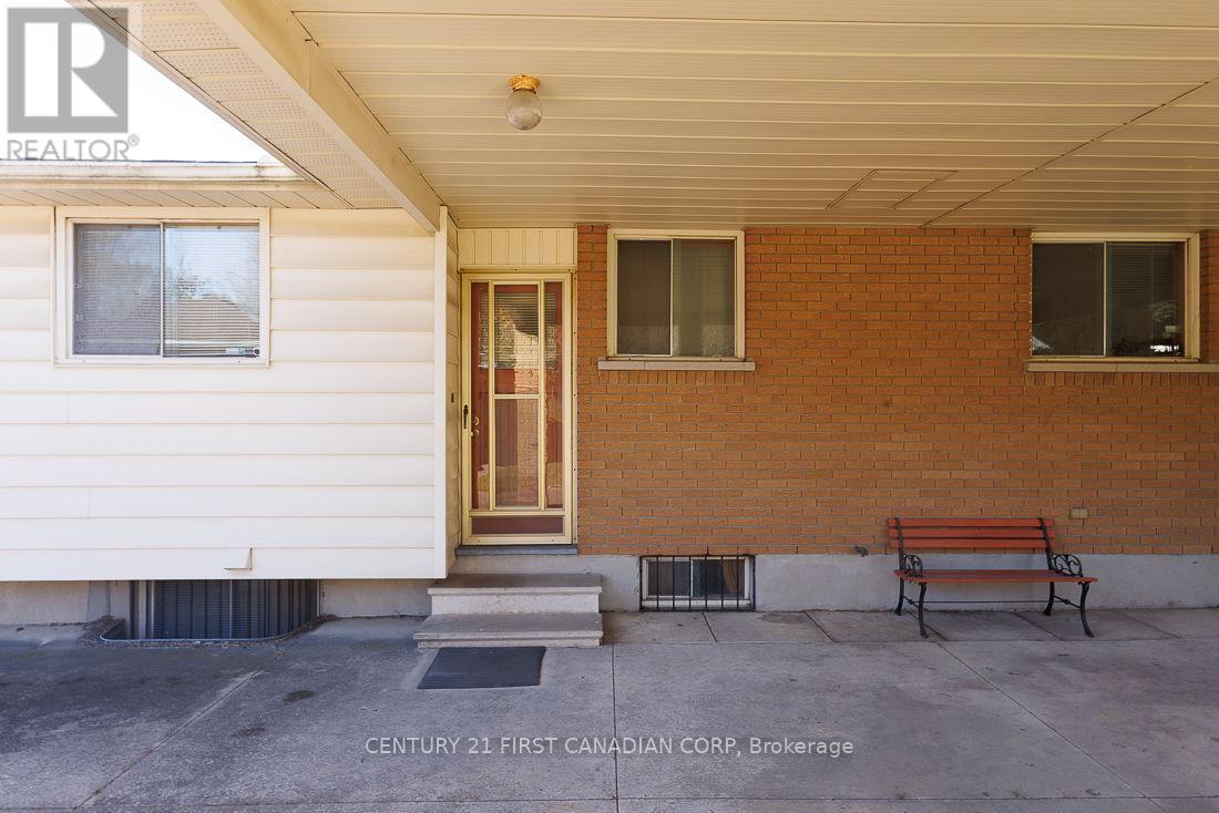 1230 Hamilton Road, London East, Ontario  N5W 1B2 - Photo 19 - X12485273