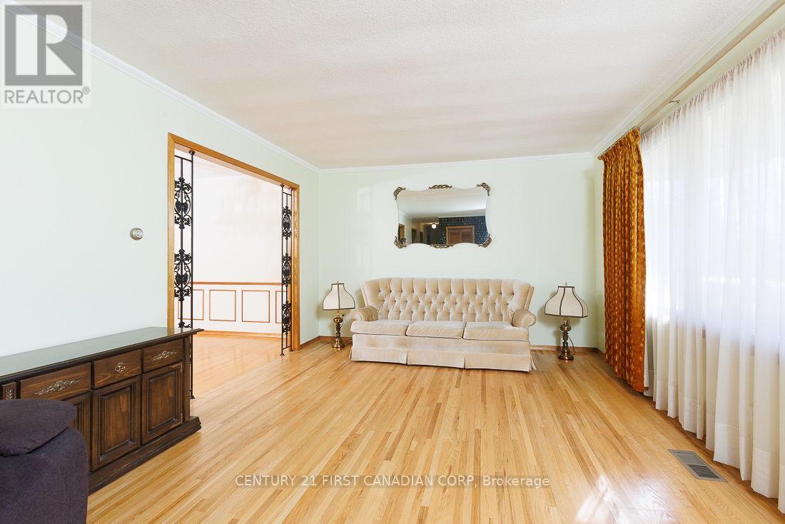 1230 Hamilton Road, London East, Ontario  N5W 1B2 - Photo 20 - X12485273