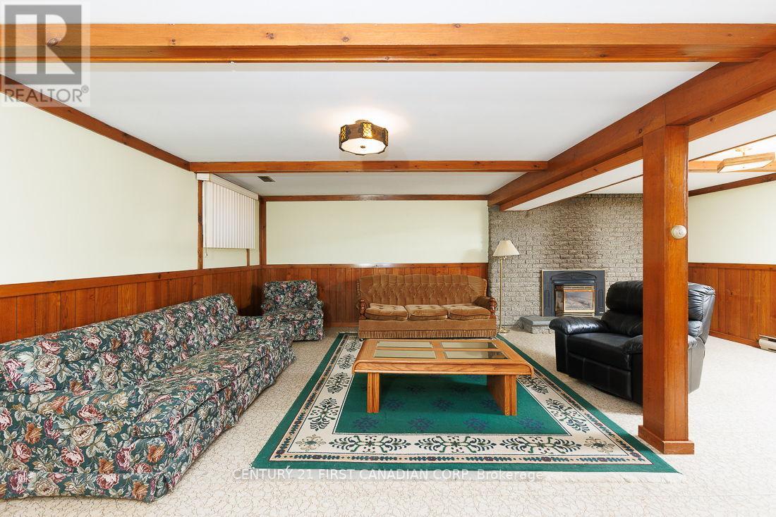 1230 Hamilton Road, London East, Ontario  N5W 1B2 - Photo 38 - X12485273