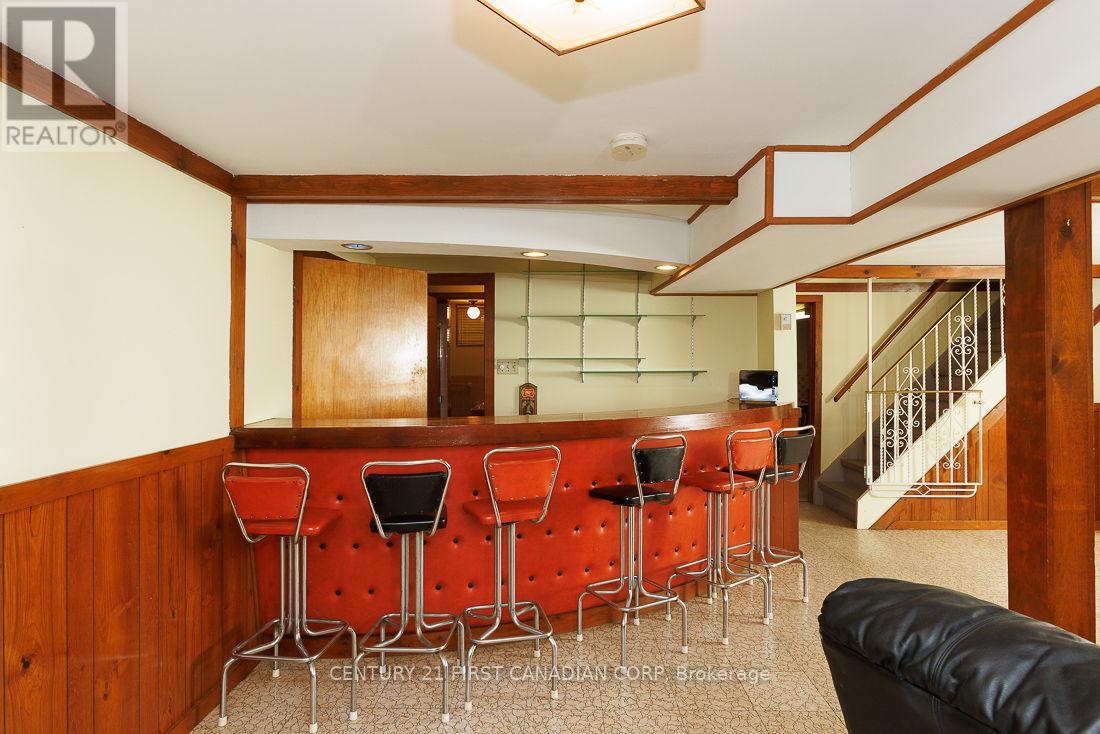 1230 Hamilton Road, London East, Ontario  N5W 1B2 - Photo 42 - X12485273