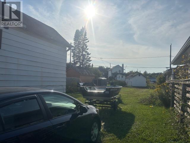 827 Alberta St, Thunder Bay, Ontario  P7C 3E8 - Photo 10 - TB252903