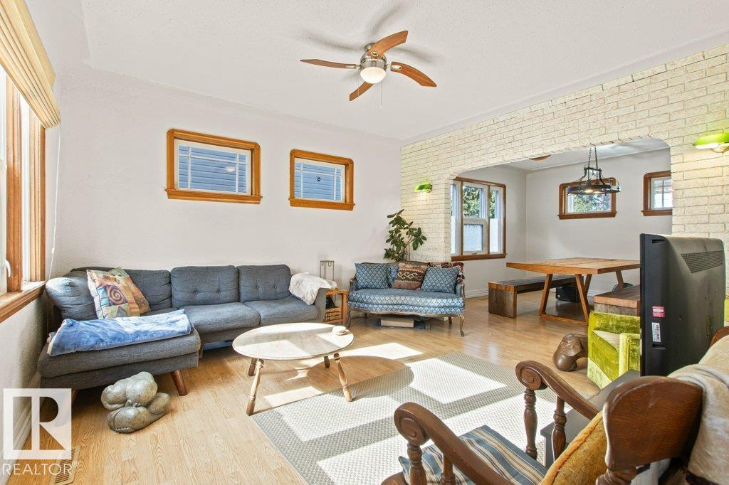 4904 52 Av, Bon Accord, Alberta  T0A 0K0 - Photo 9 - E4463725