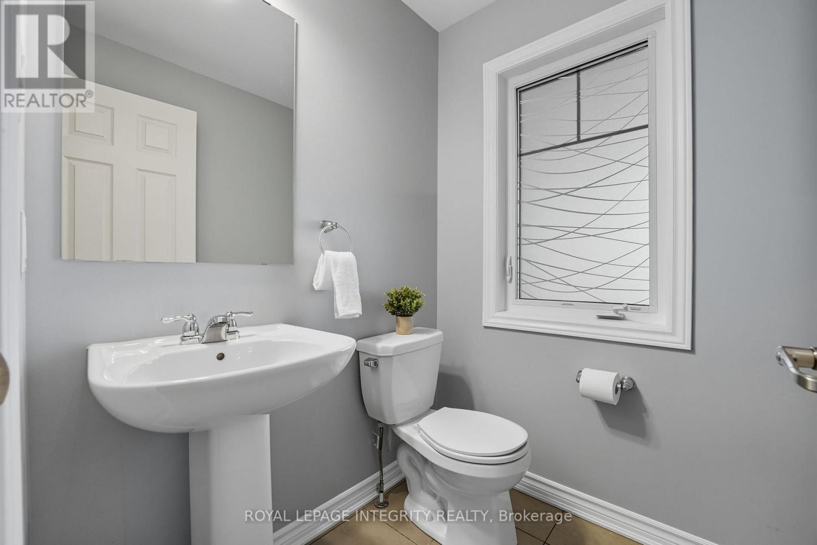 347 Willow Aster Circle, Ottawa, Ontario  K4A 1C6 - Photo 14 - X12485234