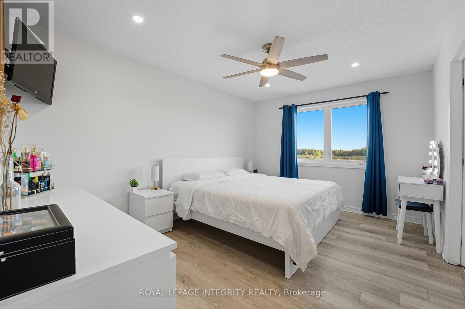 347 Willow Aster Circle, Ottawa, Ontario  K4A 1C6 - Photo 16 - X12485234