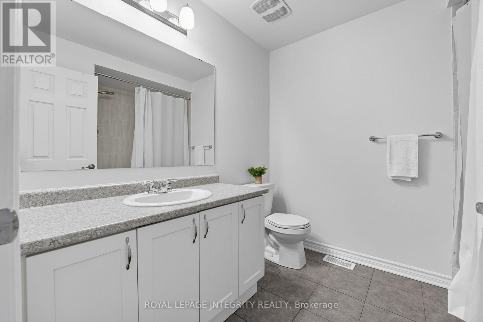 347 Willow Aster Circle, Ottawa, Ontario  K4A 1C6 - Photo 18 - X12485234