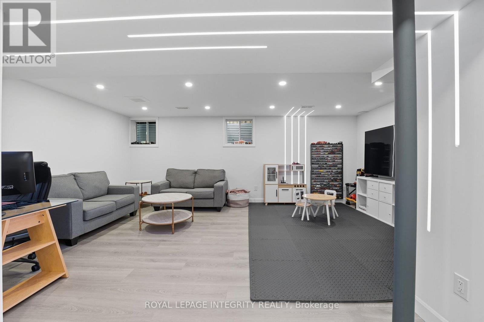 347 Willow Aster Circle, Ottawa, Ontario  K4A 1C6 - Photo 23 - X12485234