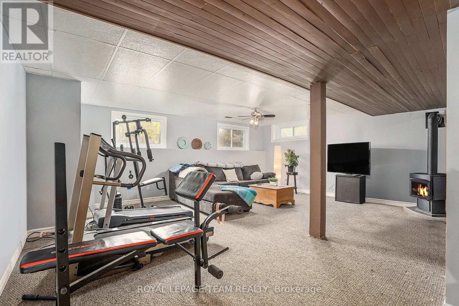 4 Black Walnut Road, North Grenville, Ontario  K0G 1J0 - Photo 23 - X12485261