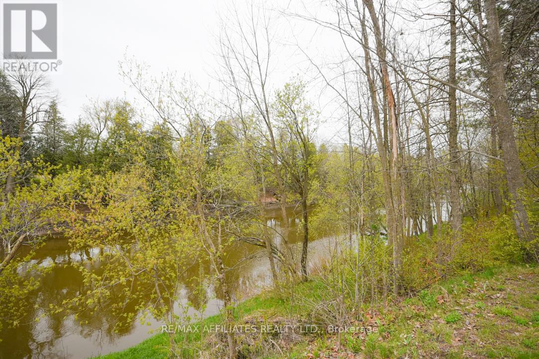 Unit 105 - 300 Solstice Crescent, Russell, Ontario  K0A 1W1 - Photo 13 - X12485308