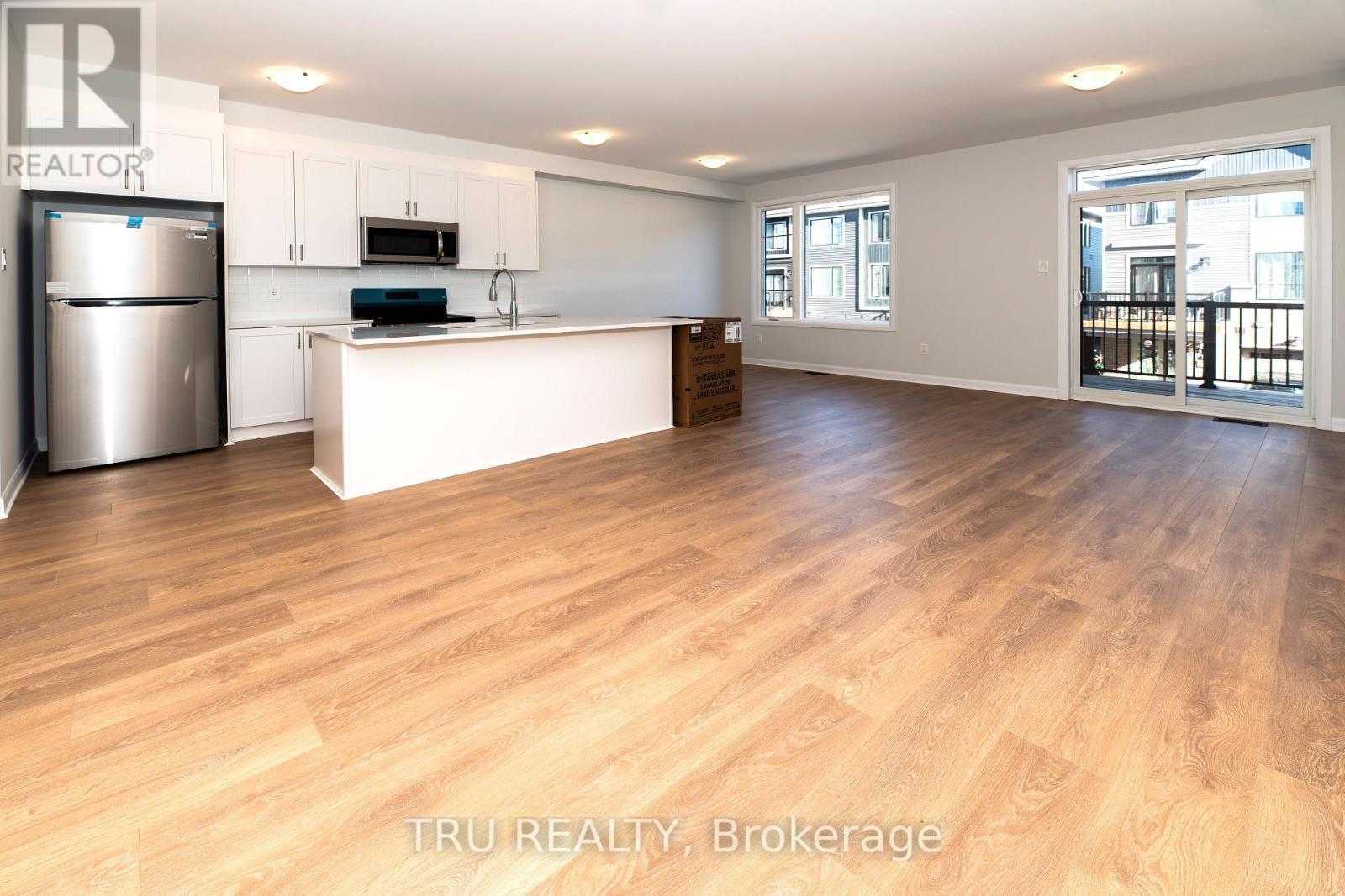 517 Woodlily Private, Ottawa, Ontario  K2T 0S6 - Photo 17 - X12485309