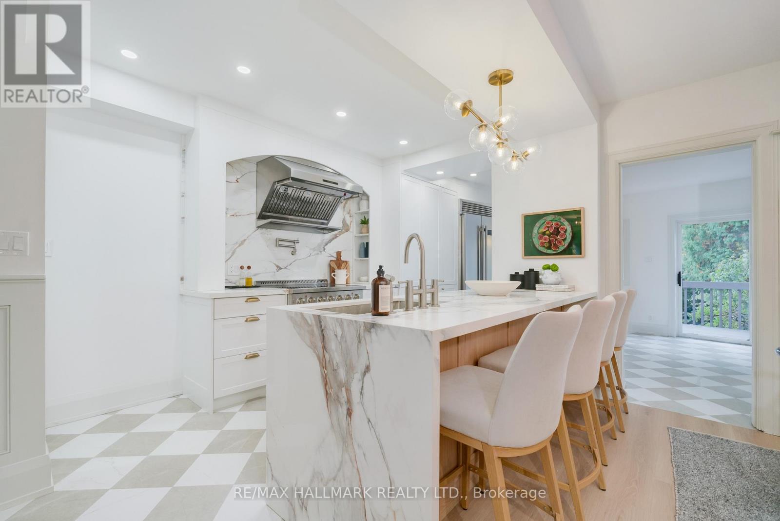 153 Heath Street E, Toronto (Rosedale-Moore Park), Ontario  M4T 1S6 - Photo 9 - C12483907