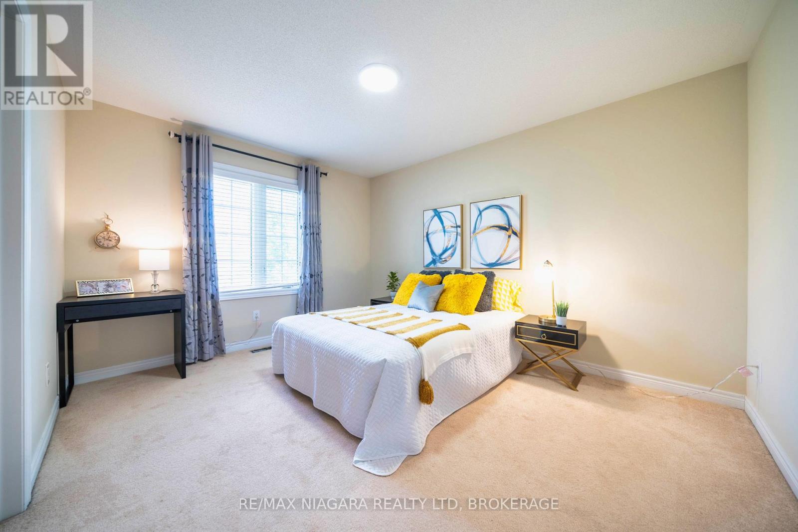 40 Dungannon Drive, Markham (Angus Glen), Ontario  L6C 0K1 - Photo 31 - N12485192