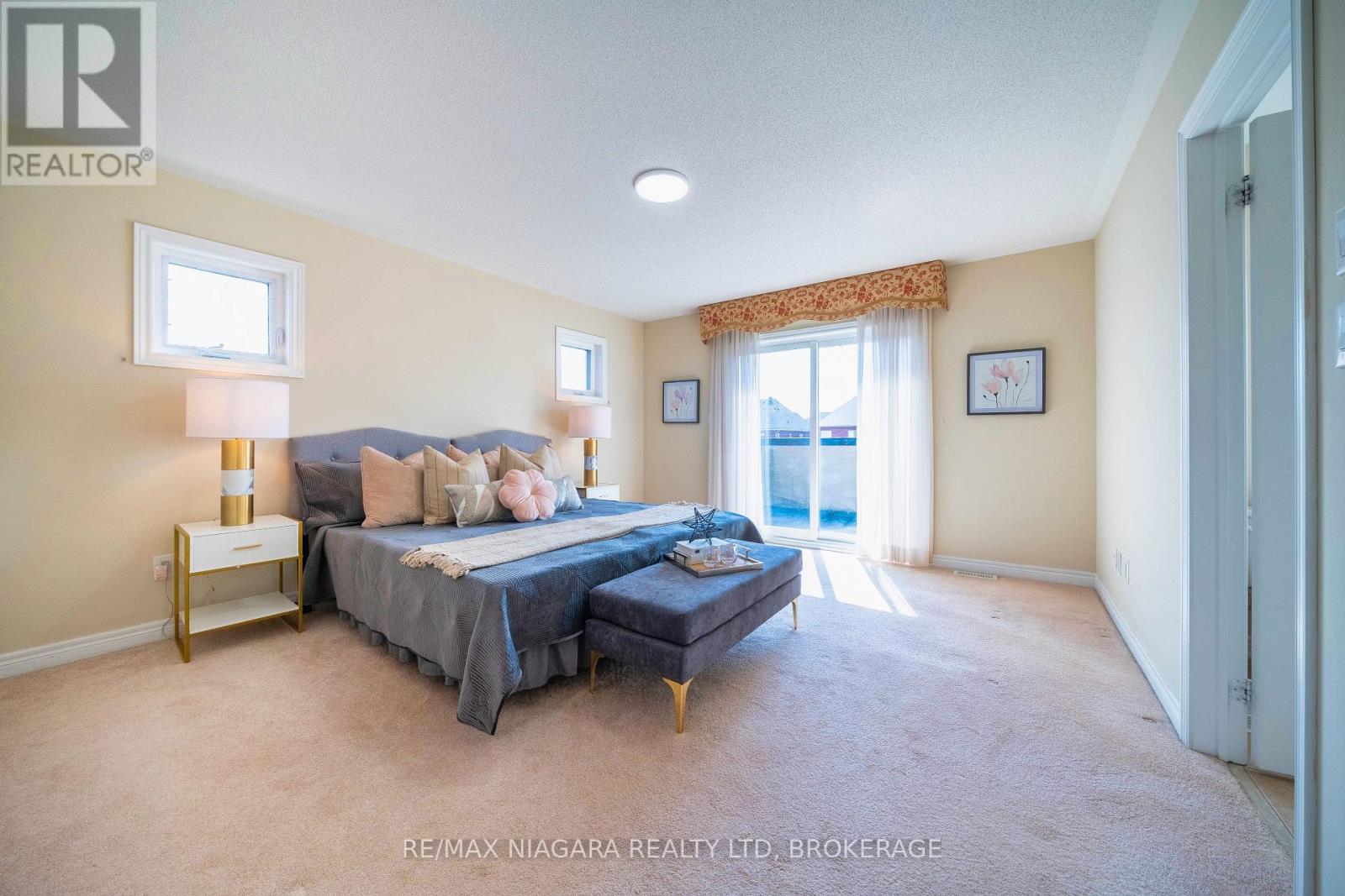 40 Dungannon Drive, Markham (Angus Glen), Ontario  L6C 0K1 - Photo 39 - N12485192