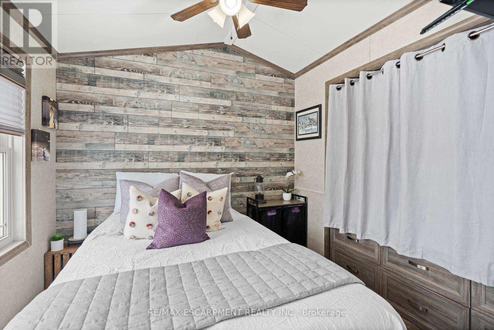 10 Oak - 4449 Milburough Line, Burlington, Ontario  L7P 0C5 - Photo 19 - W12485102