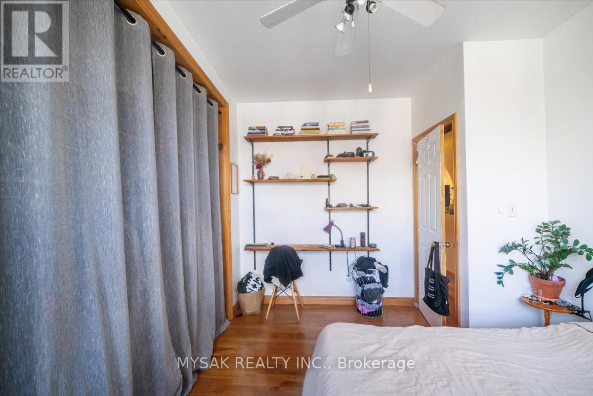 137 Annette Street, Toronto, Ontario  M6P 1N9 - Photo 26 - W12485110