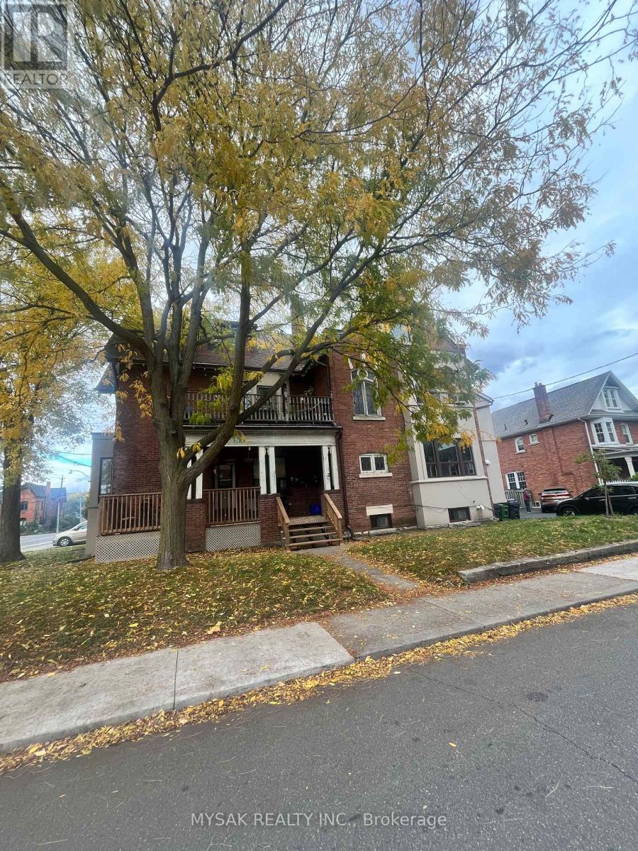 137 Annette Street, Toronto, Ontario  M6P 1N9 - Photo 39 - W12485110