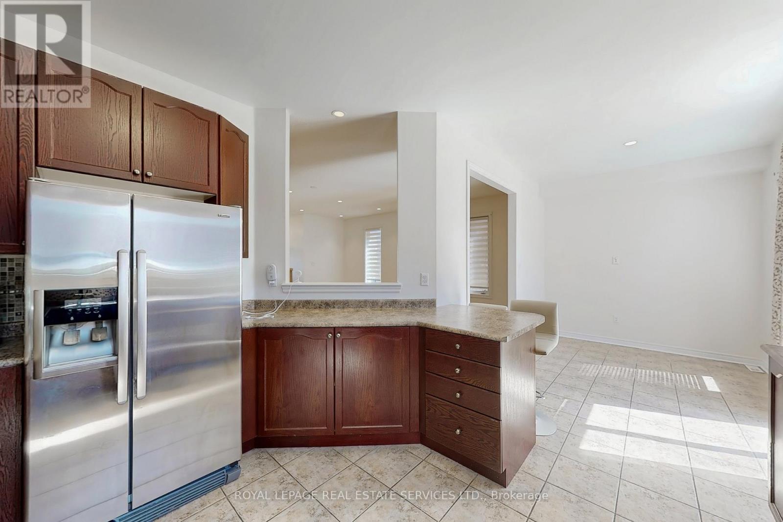 24 Accent Circle, Brampton, Ontario  L7A 0L2 - Photo 25 - W12485122