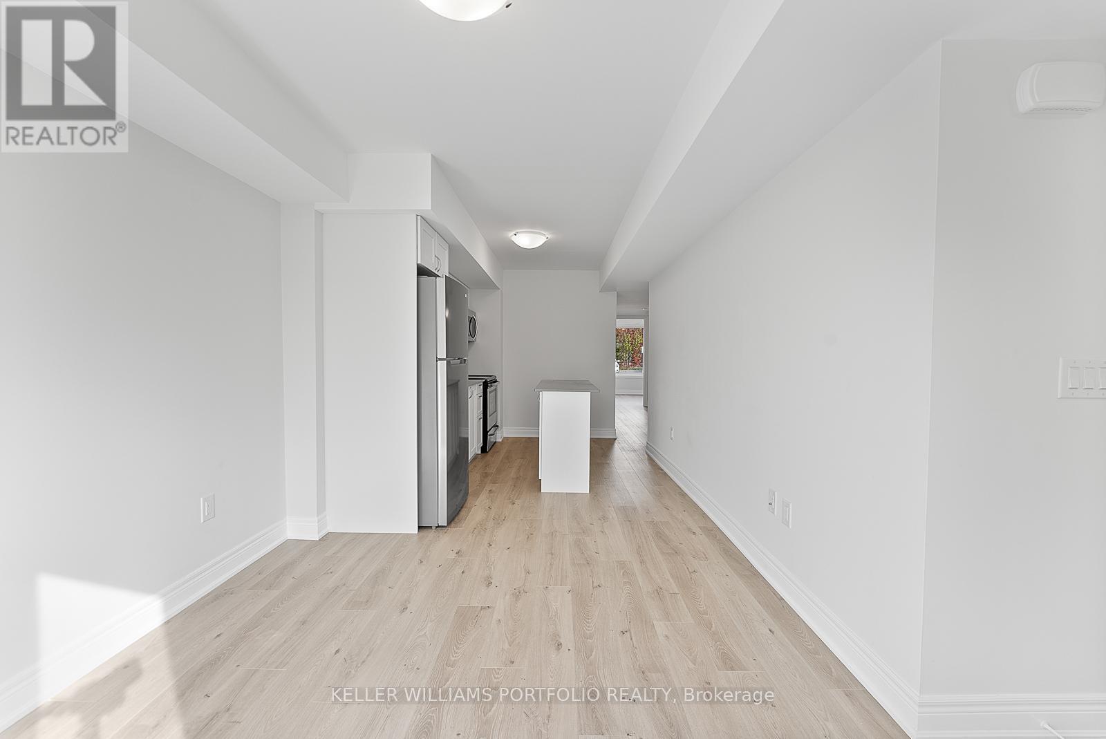 2 - 173 William Duncan Road, Toronto, Ontario  M3K 0B8 - Photo 12 - W12485132