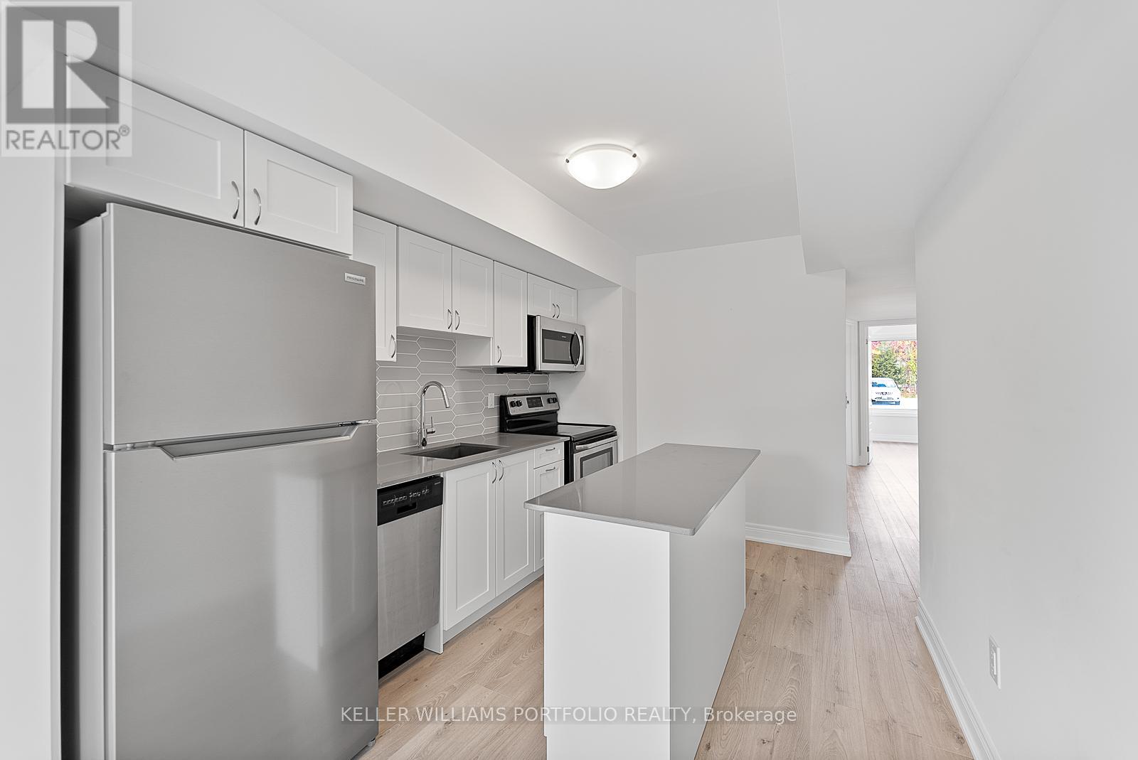 2 - 173 William Duncan Road, Toronto, Ontario  M3K 0B8 - Photo 15 - W12485132