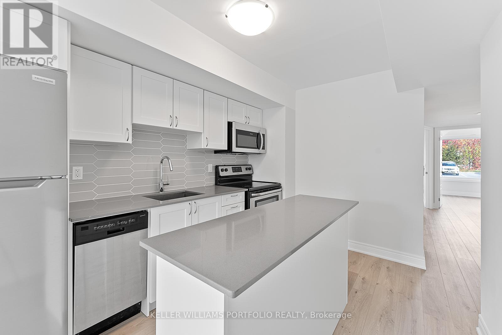 2 - 173 William Duncan Road, Toronto, Ontario  M3K 0B8 - Photo 16 - W12485132