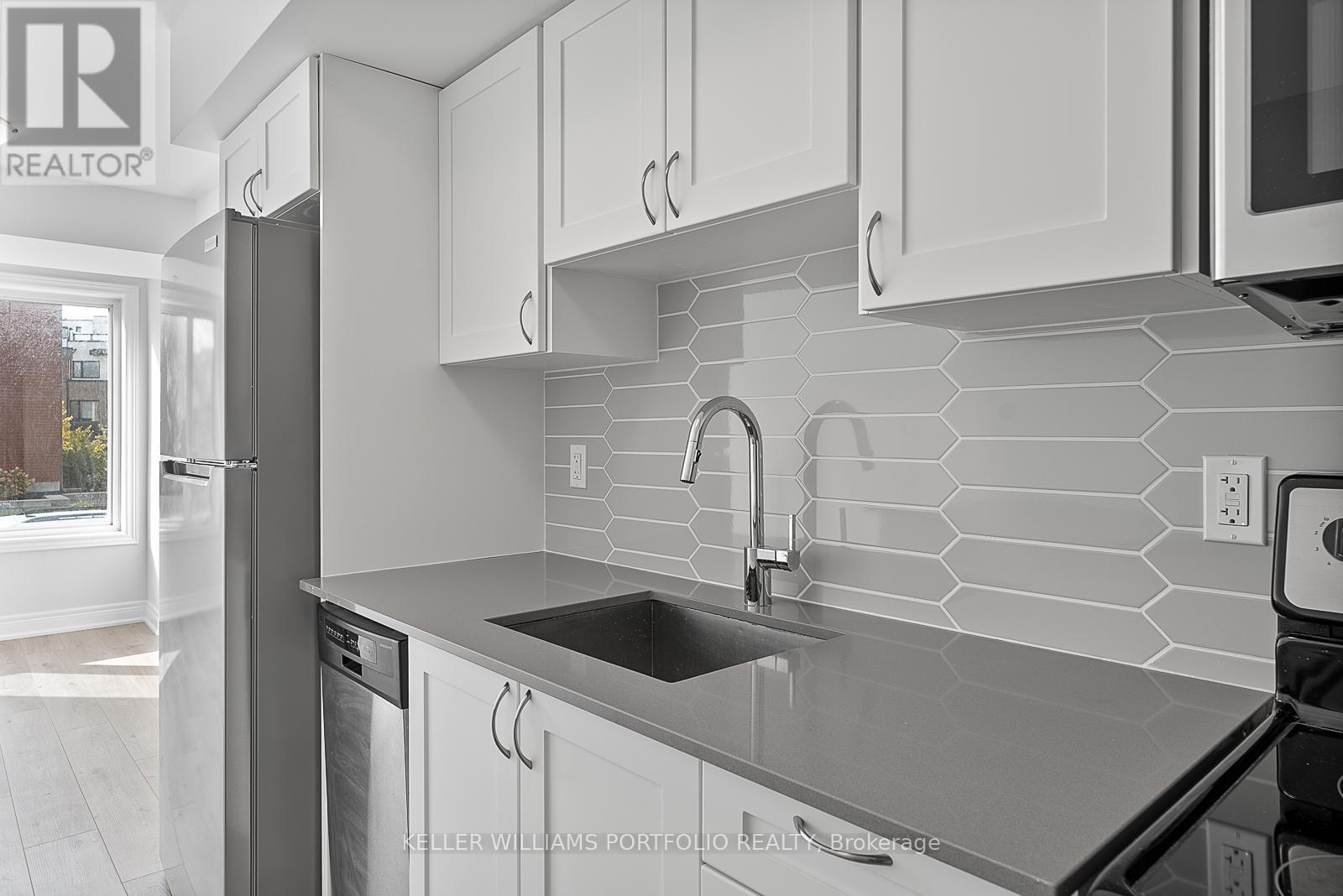 2 - 173 William Duncan Road, Toronto, Ontario  M3K 0B8 - Photo 18 - W12485132