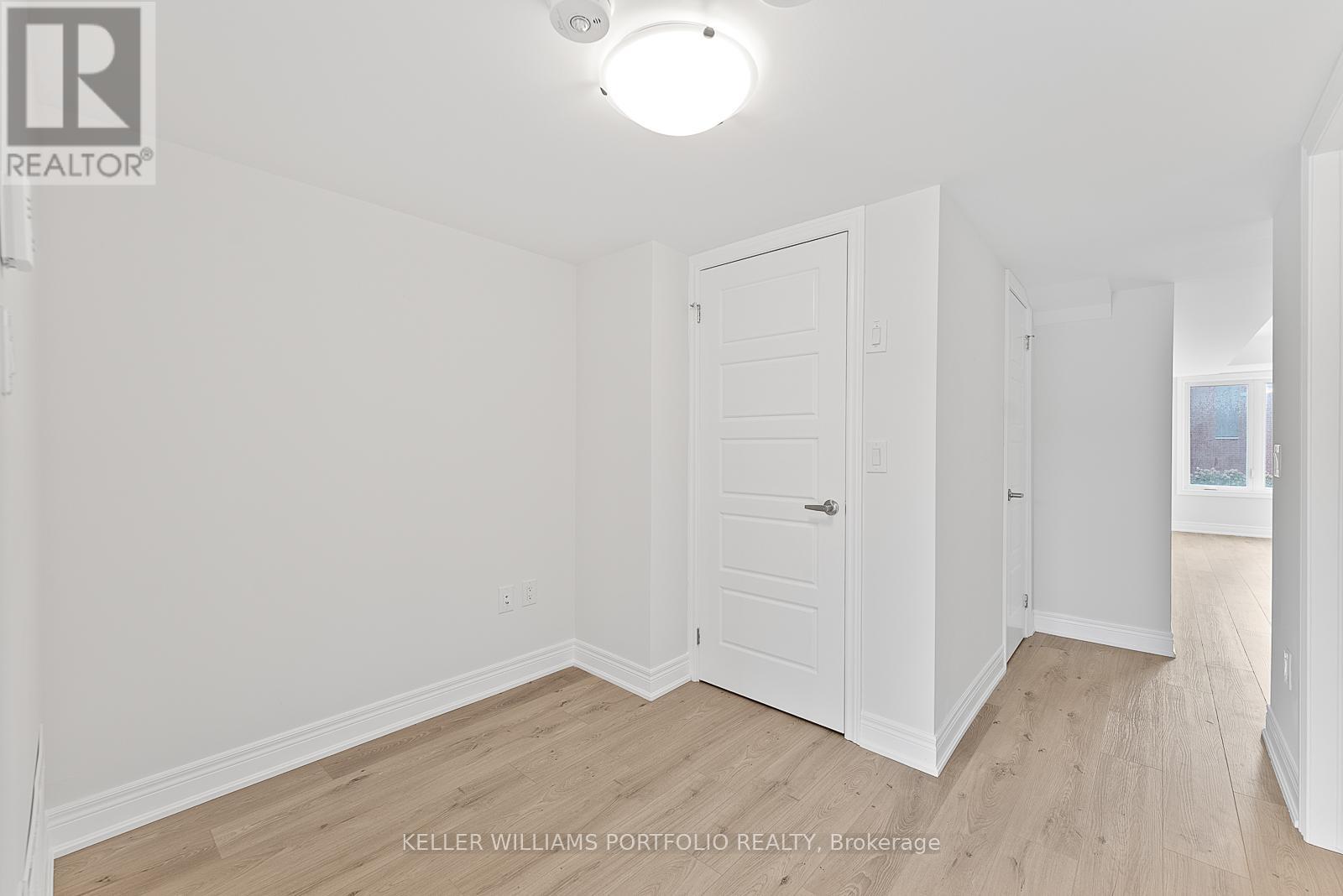 2 - 173 William Duncan Road, Toronto, Ontario  M3K 0B8 - Photo 21 - W12485132