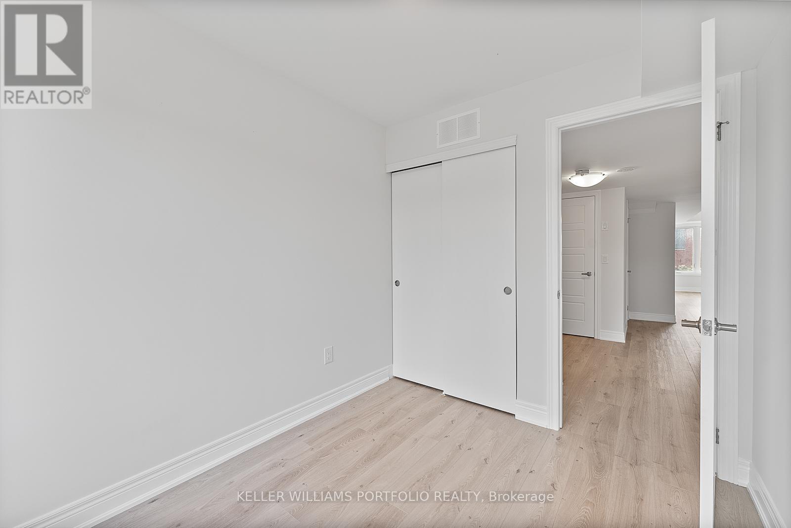 2 - 173 William Duncan Road, Toronto, Ontario  M3K 0B8 - Photo 29 - W12485132