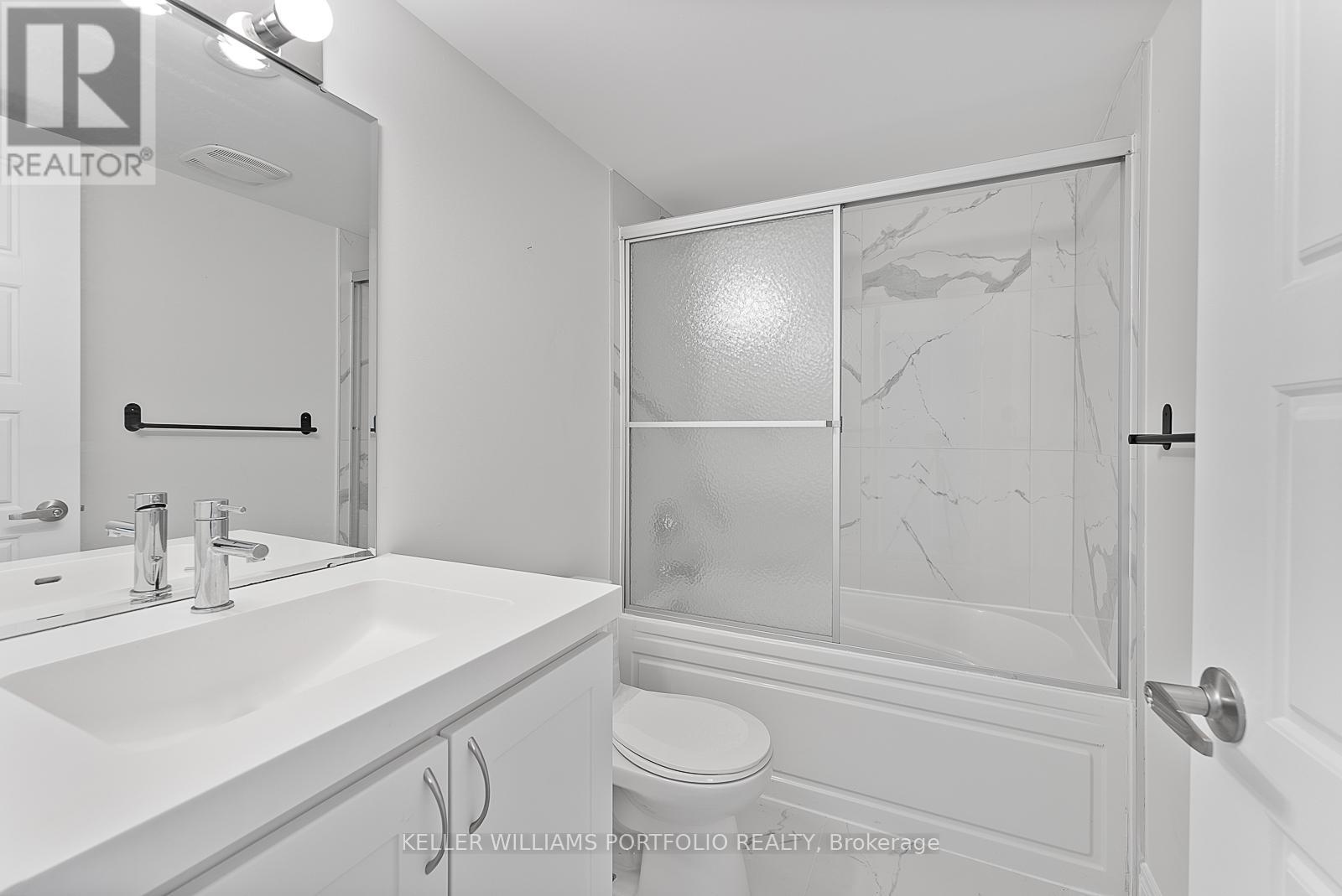 2 - 173 William Duncan Road, Toronto, Ontario  M3K 0B8 - Photo 31 - W12485132