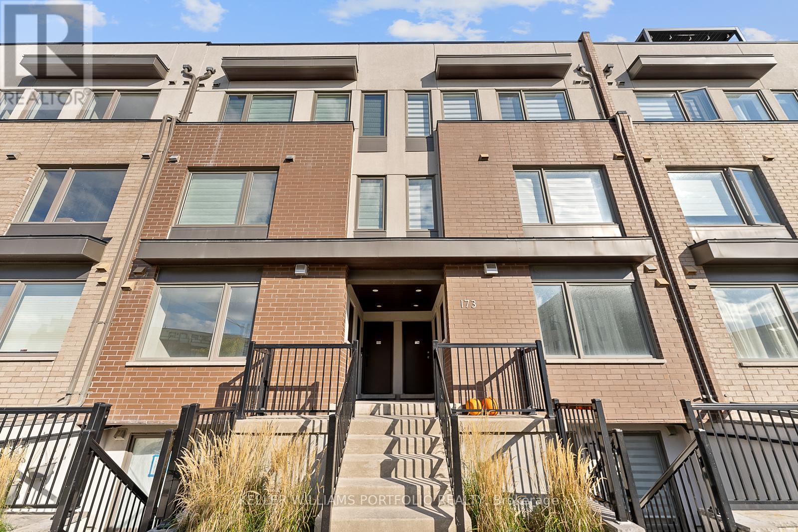 2 - 173 William Duncan Road, Toronto, Ontario  M3K 0B8 - Photo 4 - W12485132