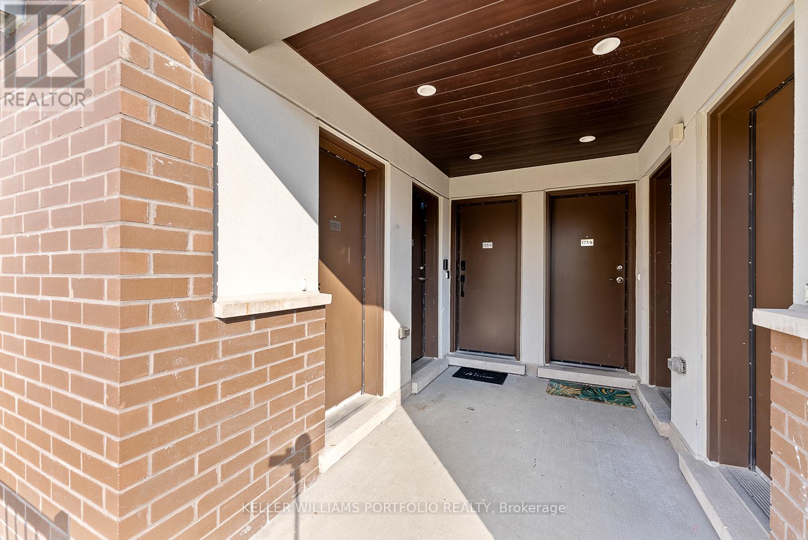 2 - 173 William Duncan Road, Toronto, Ontario  M3K 0B8 - Photo 7 - W12485132