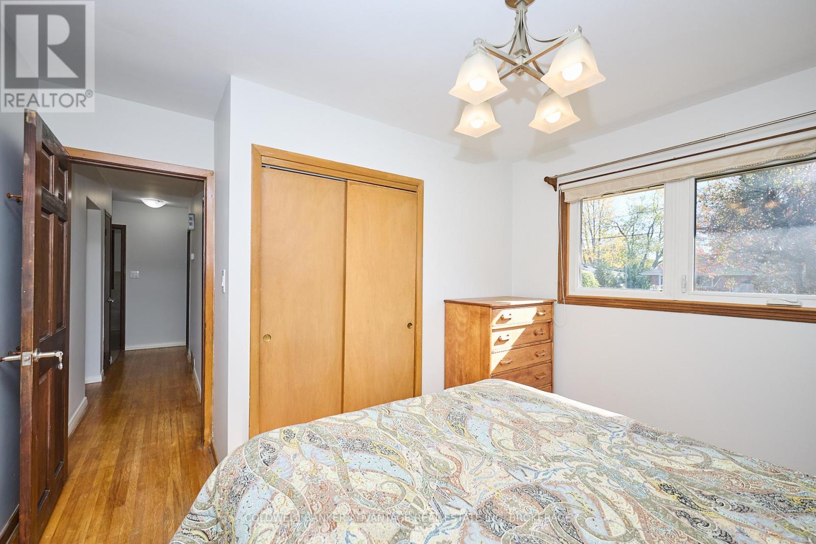 219 Fitch Street, Welland (Prince Charles), Ontario  L3C 4W3 - Photo 14 - X12485189